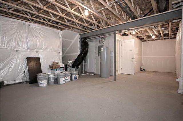 212 Creekside Dr., Oakdale, PA 15071