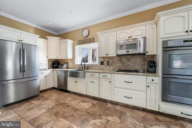 117 STATE AVE, Lindenwold, NJ 08021