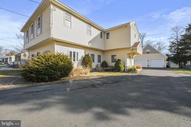 117 STATE AVE, Lindenwold, NJ 08021