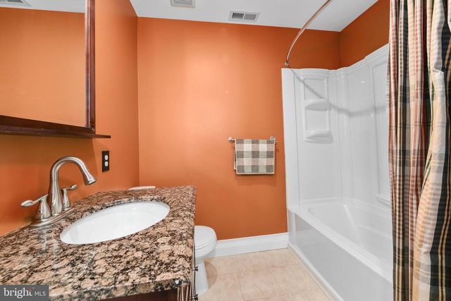 117 STATE AVE, Lindenwold, NJ 08021