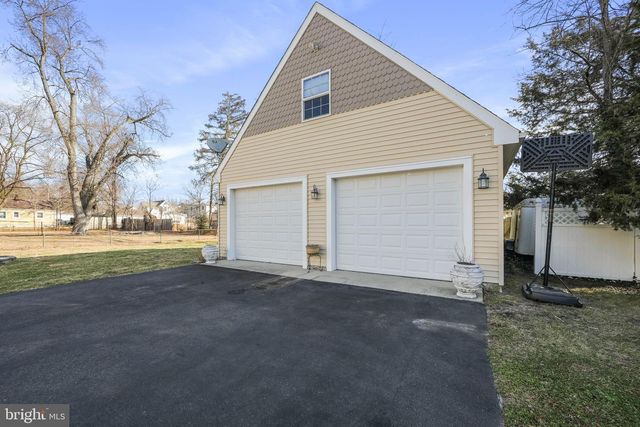 117 STATE AVE, Lindenwold, NJ 08021