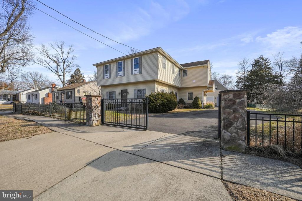 117 STATE AVE, Lindenwold, NJ 08021