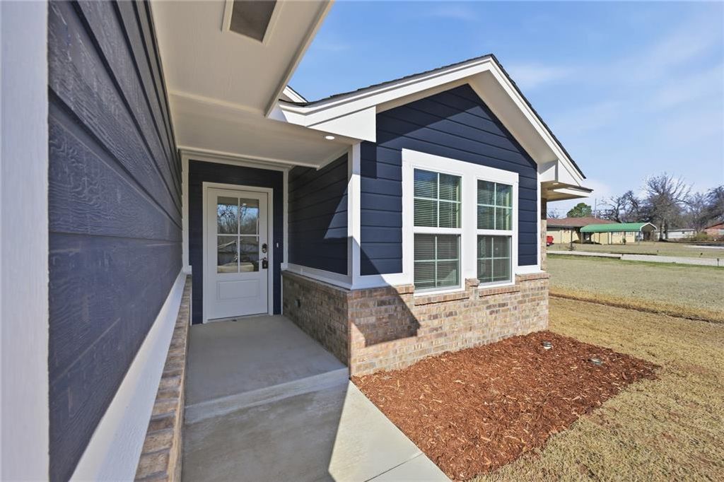 3483 Elizabeth Street, Choctaw, OK 73020