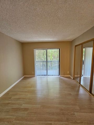 1900 N Congress Avenue 206, West Palm Beach, FL 33401