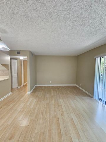 1900 N Congress Avenue 206, West Palm Beach, FL 33401