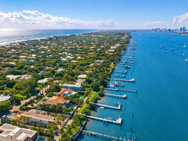 1246 N Lake Way, Palm Beach, FL 33480