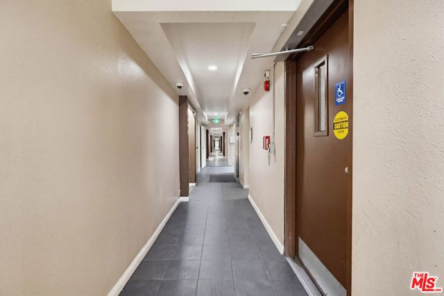 7826 Topanga Canyon Boulevard 210, Canoga Park (los Angeles), CA 91304