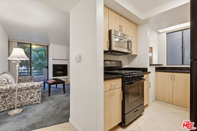 7826 Topanga Canyon Boulevard 210, Canoga Park (los Angeles), CA 91304