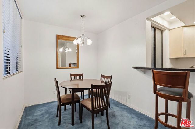 7826 Topanga Canyon Boulevard 210, Canoga Park (los Angeles), CA 91304