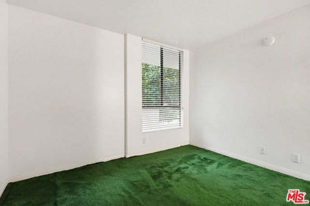 7826 Topanga Canyon Boulevard 210, Canoga Park (los Angeles), CA 91304