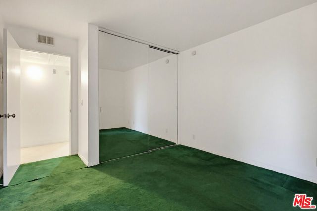 7826 Topanga Canyon Boulevard 210, Canoga Park (los Angeles), CA 91304