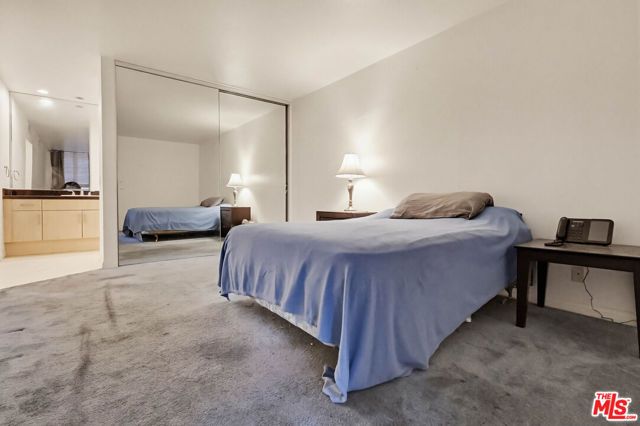 7826 Topanga Canyon Boulevard 210, Canoga Park (los Angeles), CA 91304