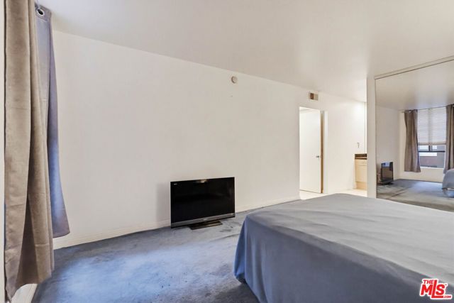 7826 Topanga Canyon Boulevard 210, Canoga Park (los Angeles), CA 91304