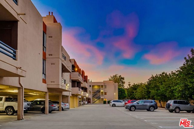 7826 Topanga Canyon Boulevard 210, Canoga Park (los Angeles), CA 91304