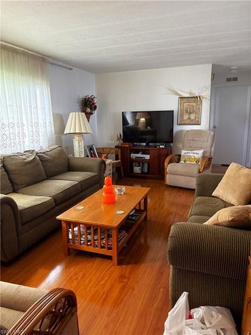 739 Leisure LN, North Fort Myers, FL 33917