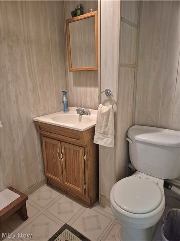 4546 N Leavitt Road NW, Warren, OH 44485
