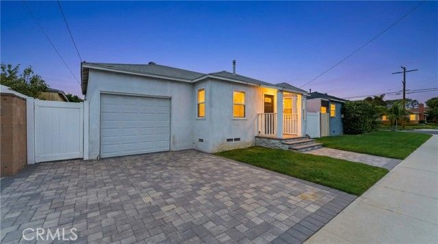 16407 Santa Ana Avenue, Bellflower, CA 90706