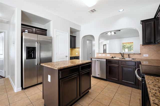 760 Gabriel Mills DR, Round Rock, TX 78664
