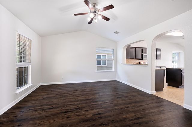 760 Gabriel Mills DR, Round Rock, TX 78664