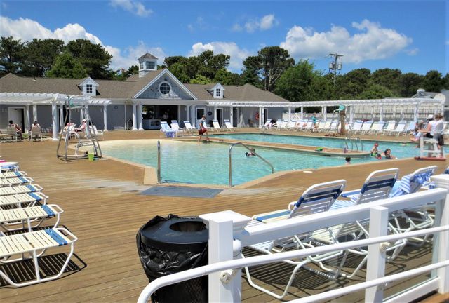 25 Milestone Way, Mashpee, MA 02649