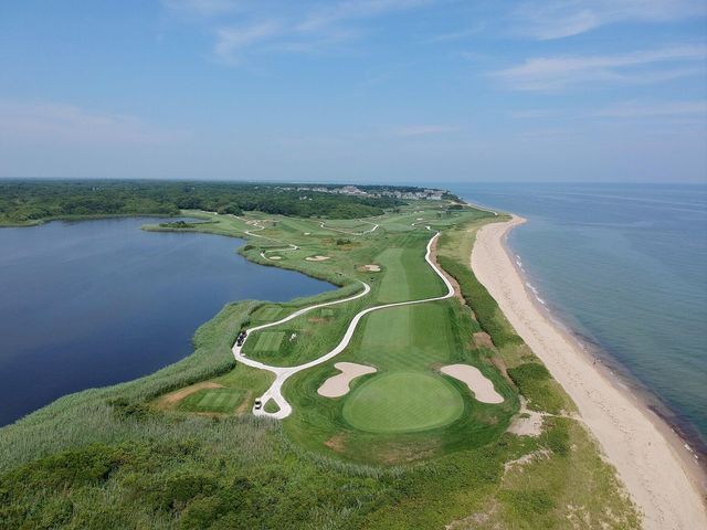 25 Milestone Way, Mashpee, MA 02649