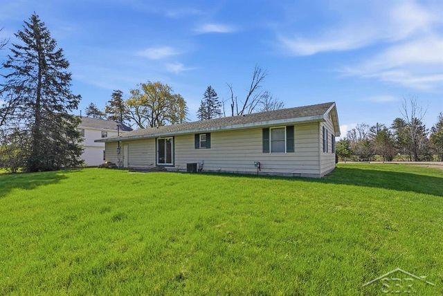 4324 Airport Road, Midland, MI 48642