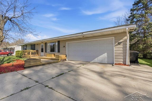 4324 Airport Road, Midland, MI 48642