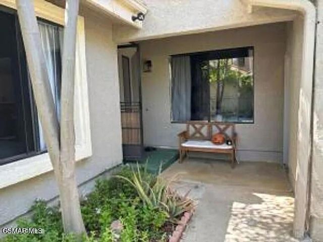 609 Via Novella, Oak Park, CA 91377