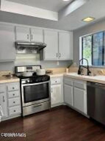 609 Via Novella, Oak Park, CA 91377