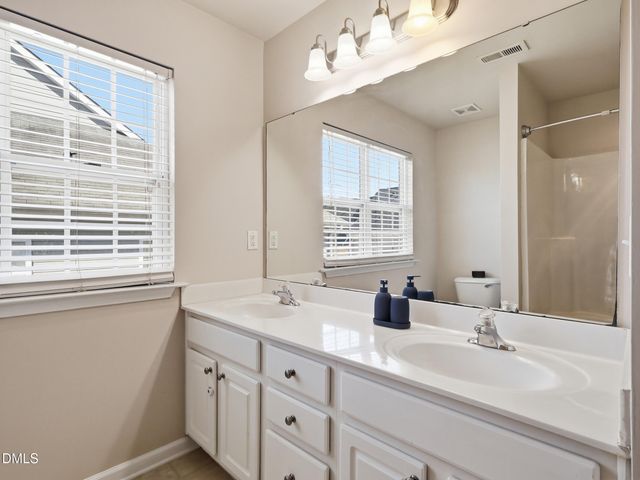 3827 Cary Glen Boulevard, Cary, NC 27519