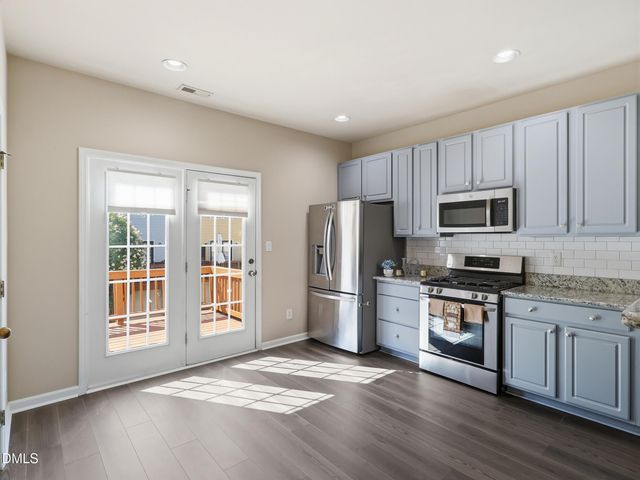 3827 Cary Glen Boulevard, Cary, NC 27519