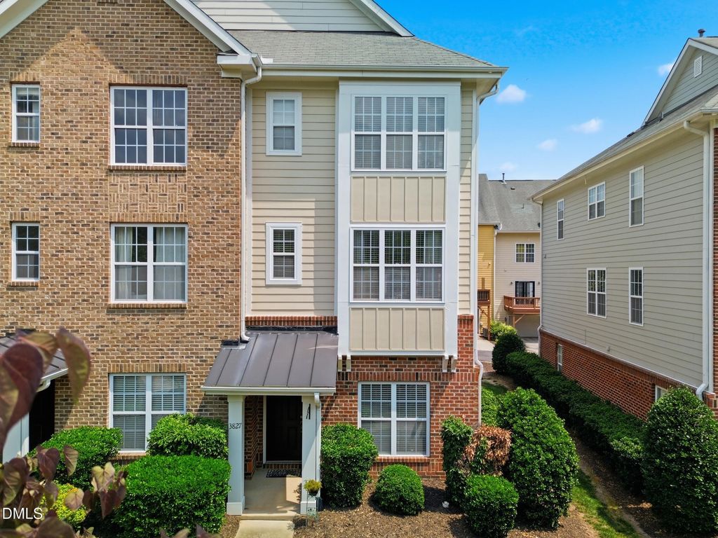 3827 Cary Glen Boulevard, Cary, NC 27519