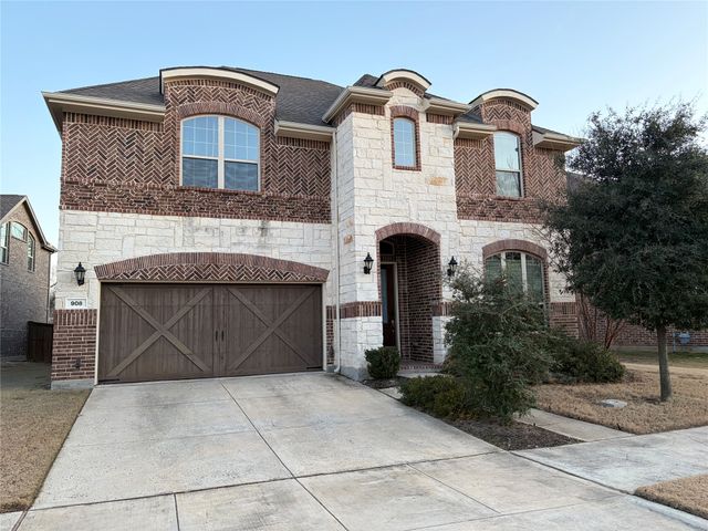 908 Canyon Oak Drive, Euless, TX 76039