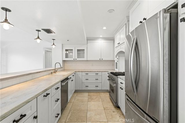 260 Cagney Lane 114, Newport Beach, CA 92663