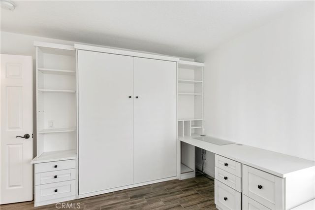 260 Cagney Lane 114, Newport Beach, CA 92663