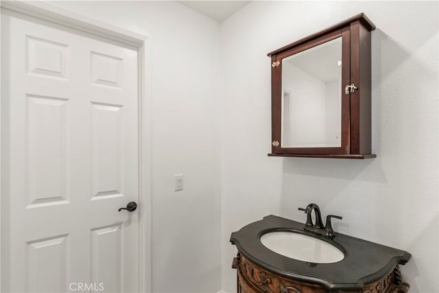 260 Cagney Lane 114, Newport Beach, CA 92663