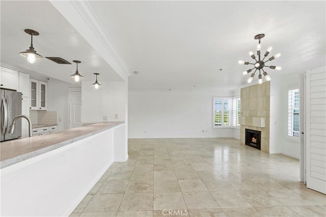 260 Cagney Lane 114, Newport Beach, CA 92663