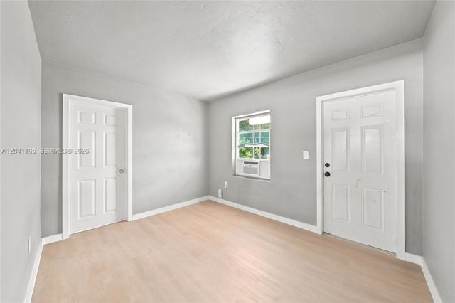 1992 NW 56th Street, Miami, FL 33142