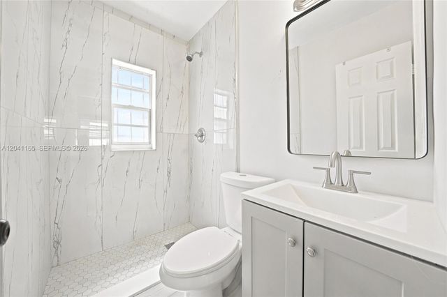 1992 NW 56th Street, Miami, FL 33142
