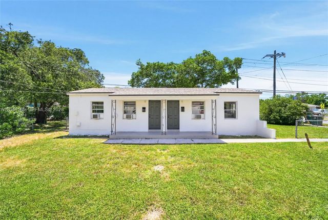 1992 NW 56th Street, Miami, FL 33142