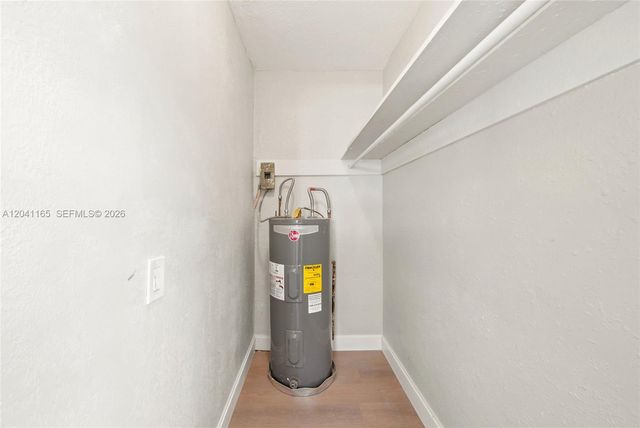 1992 NW 56th Street, Miami, FL 33142