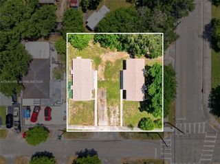 1992 NW 56th Street, Miami, FL 33142