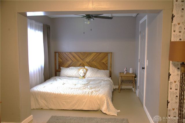 5845 Manchester Road, Franklin, OH 45005