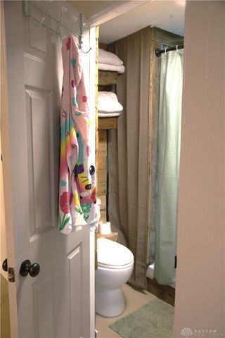 5845 Manchester Road, Franklin, OH 45005