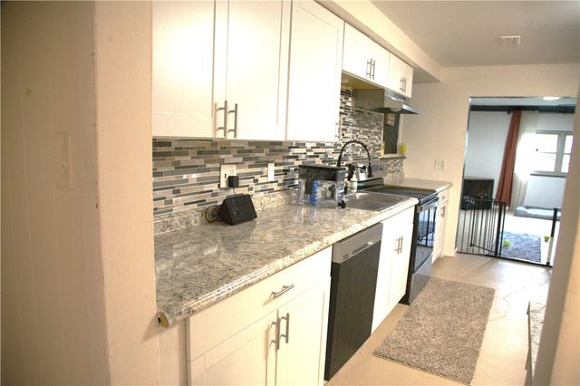 5845 Manchester Road, Franklin, OH 45005