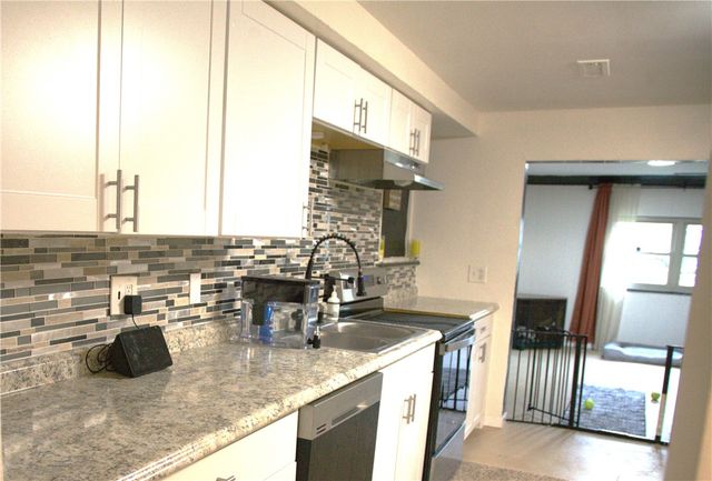 5845 Manchester Road, Franklin, OH 45005