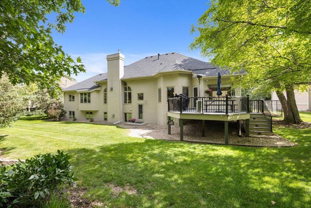16010 45th Avenue N, Plymouth, MN 55446