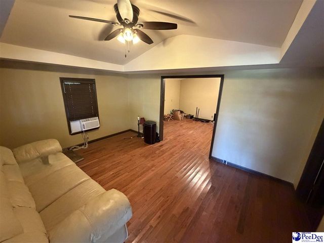 318 Wilmont Street, Lake City, SC 29560