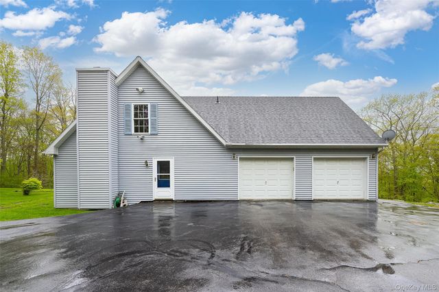 79 E Forest Trail, Holmes, NY 12531