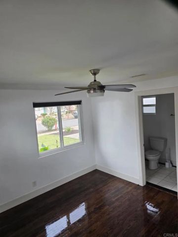 1037 Kings Road, Escondido, CA 92027